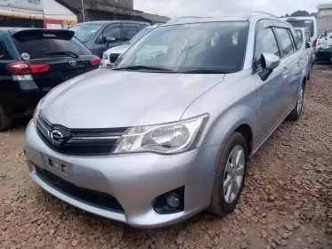 Toyota Fielder 