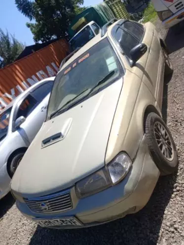 Nissan Sunny