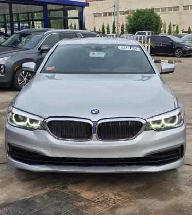 BMW 530i