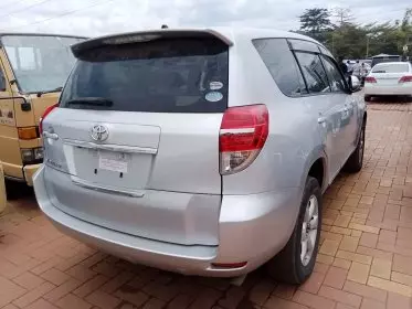 Toyota Vanguard 