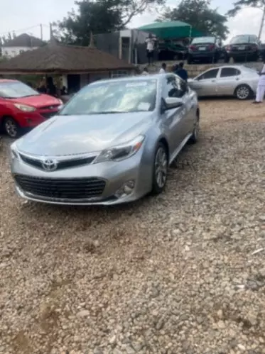 Toyota Avalon