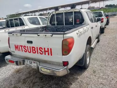 Mitsubishi L200 D/C GL Did