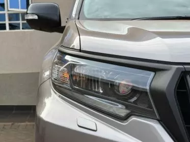 Toyota Land Cruiser Prado TX L