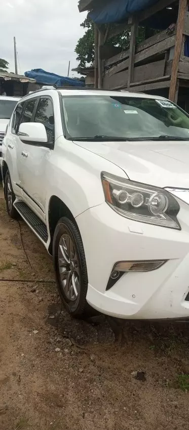 Lexus GX