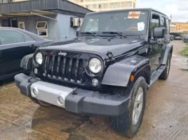 JEEP Wrangler Sahara