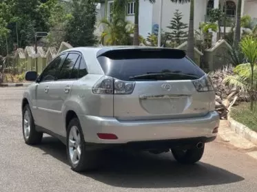 Lexus RX 330