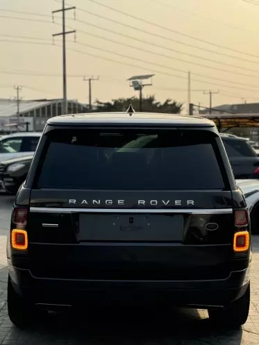 Land Rover Range Rover Vogue