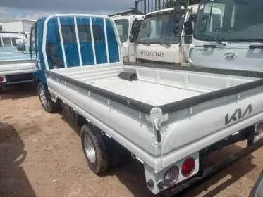KIA Frontier