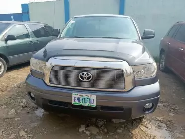 Toyota Tundra