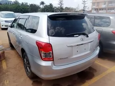 Toyota Fielder