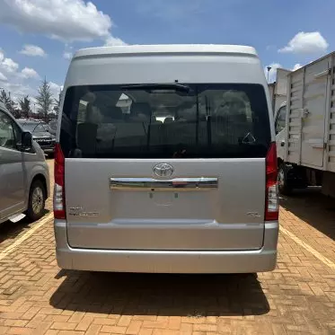 Toyota Hiace Ace