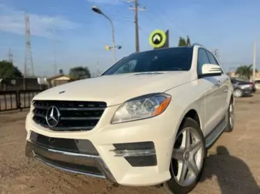 Mercedes-Benz ML 400