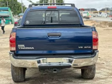 Toyota Tacoma