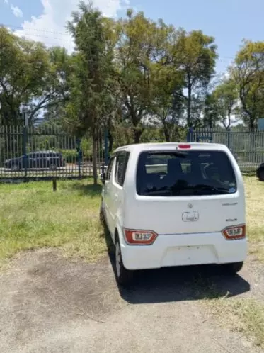 SUZUKI Wagon R+