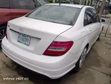 Mercedes-Benz C 300
