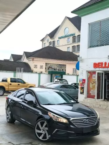 Hyundai Sonata