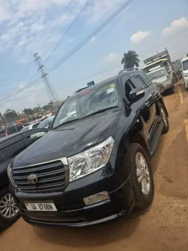Toyota Landcruiser ZX