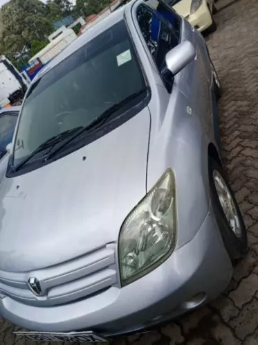 Toyota Ist