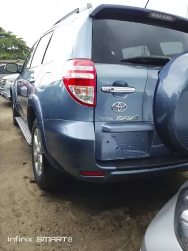 Toyota RAV 4