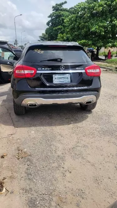 Mercedes-Benz GLA 250