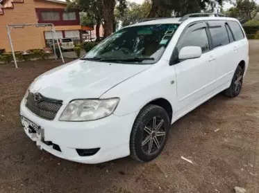 Toyota Fielder 