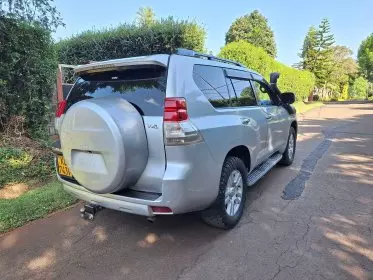 Toyota Land Cruiser Prado VX.L
