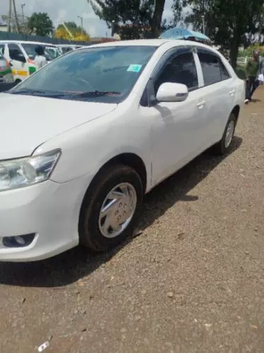 Toyota Axio 