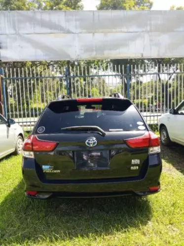 Toyota Fielder