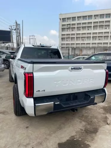 Toyota Tundra