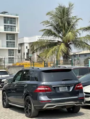 Mercedes-Benz ML 350