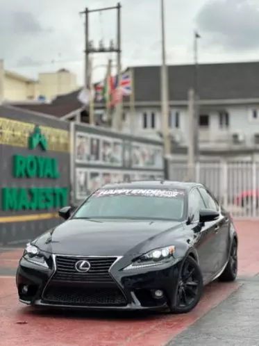 Lexus IS 200
