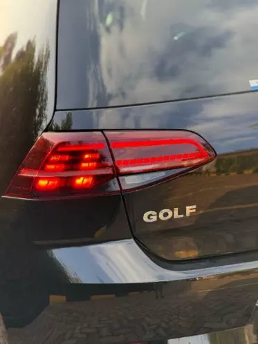 VOLKSWAGEN polo sedadan trend  ba ess