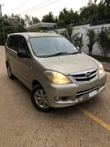 Toyota Avanza