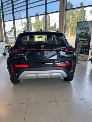 SUZUKI FRONX SUV