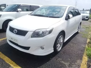 Toyota Fielder 