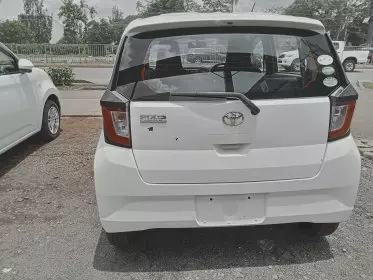 SUZUKI Pixis 
