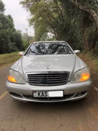 Mercedes-Benz 320