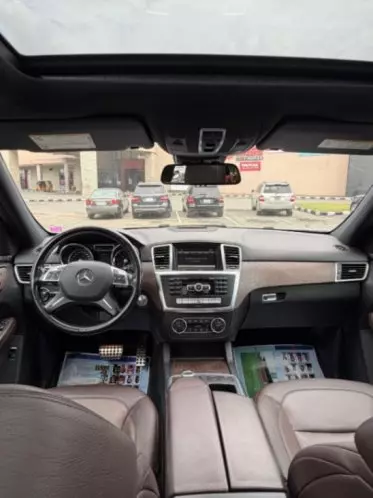 Mercedes-Benz ML 400