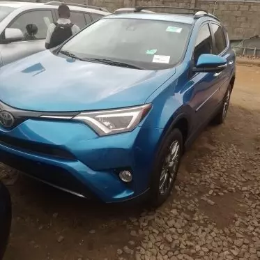 Toyota RAV 4