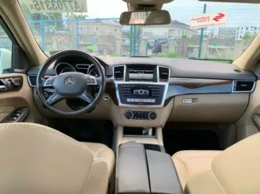 Mercedes-Benz ML 350