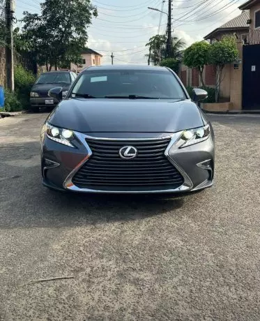 Lexus ES 350