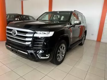Toyota LAND CRUISER 300 LC300
