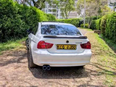 BMW 320i