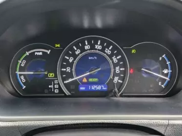 Toyota Voxy Hybrid