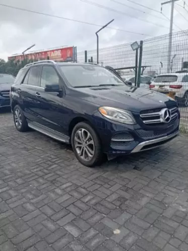 Mercedes-Benz GLE 350
