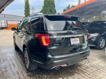 Ford Explorer XLT 3.5L