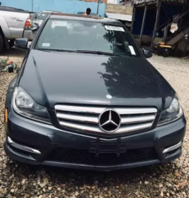 Mercedes-Benz C 300