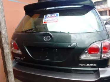 Lexus RX 300