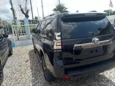 Toyota Landcruiser Prado