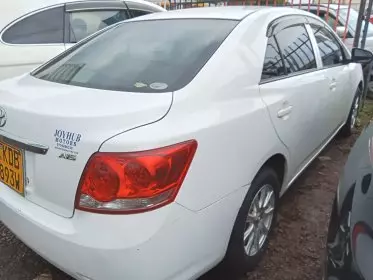 Toyota Premio